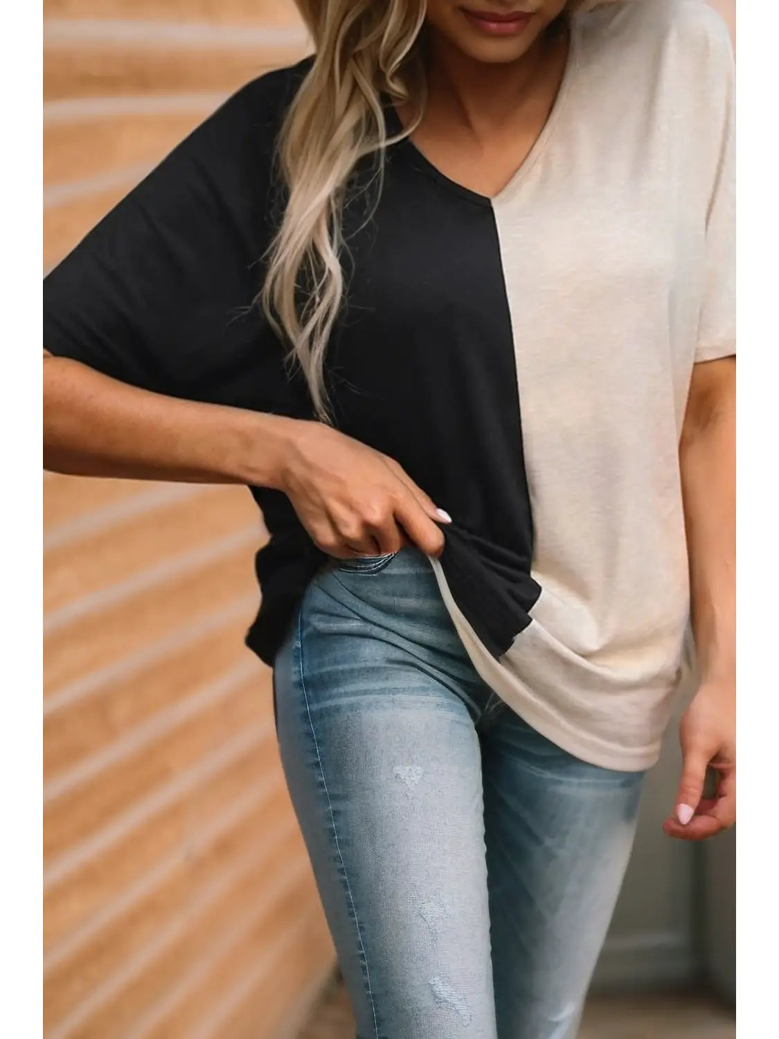 Nat Black Plunging Twist Back Color Block Short Sleeve Top