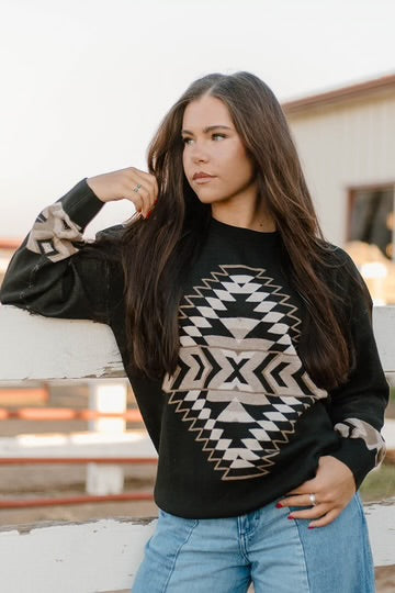 NIGHT AZTEC SWEATER