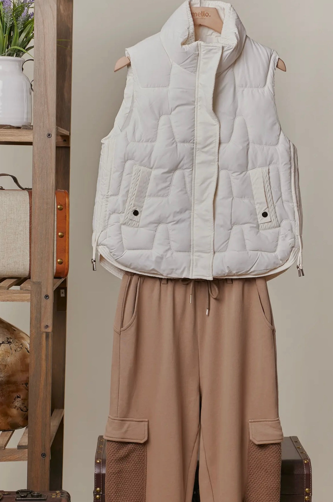 Mock Neck Puffer Vest (2) Colors